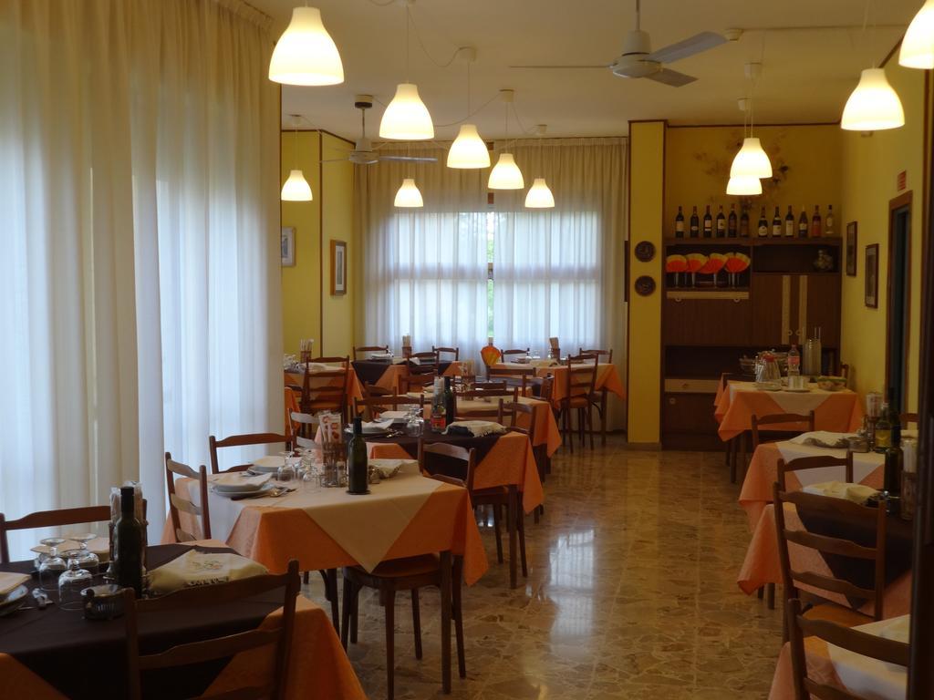 Hotel Saturno Chianciano Terme Exterior foto