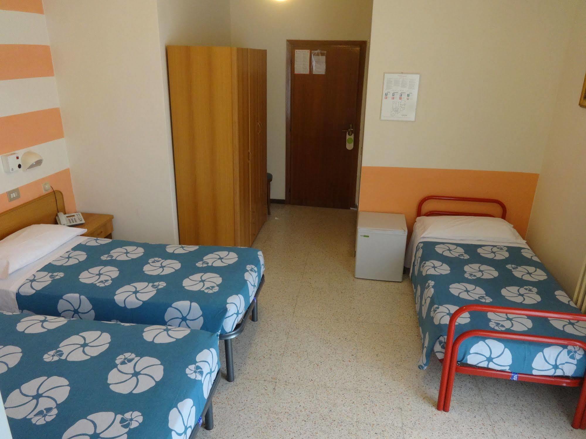 Hotel Saturno Chianciano Terme Exterior foto