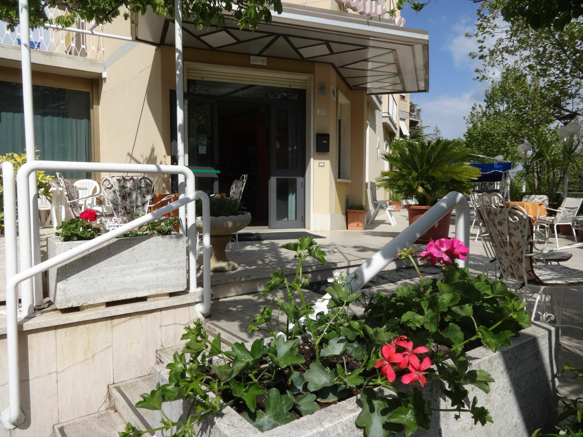 Hotel Saturno Chianciano Terme Exterior foto